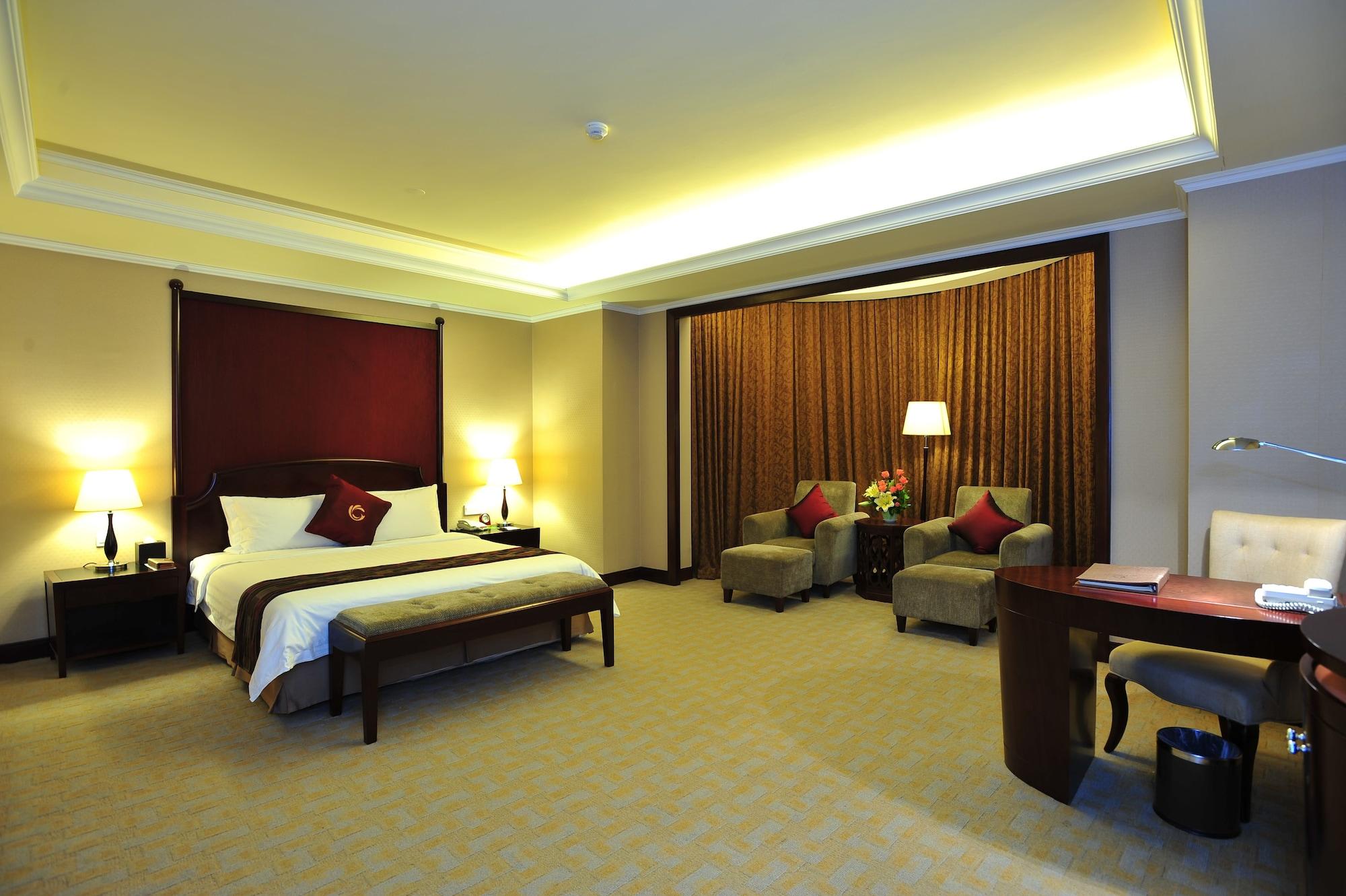 The Royal Marina Plaza Hotel Гуанчжоу Экстерьер фото