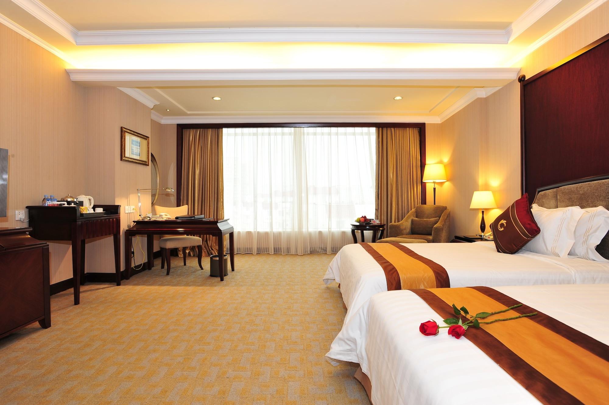 The Royal Marina Plaza Hotel Гуанчжоу Экстерьер фото