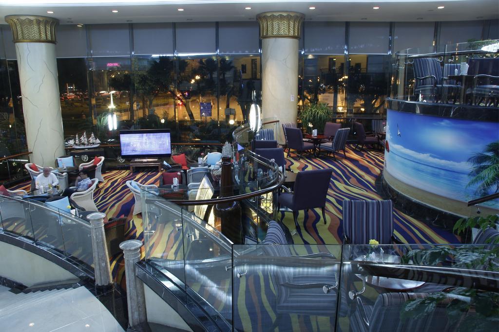 The Royal Marina Plaza Hotel Гуанчжоу Экстерьер фото