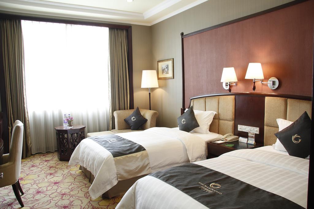 The Royal Marina Plaza Hotel Гуанчжоу Экстерьер фото