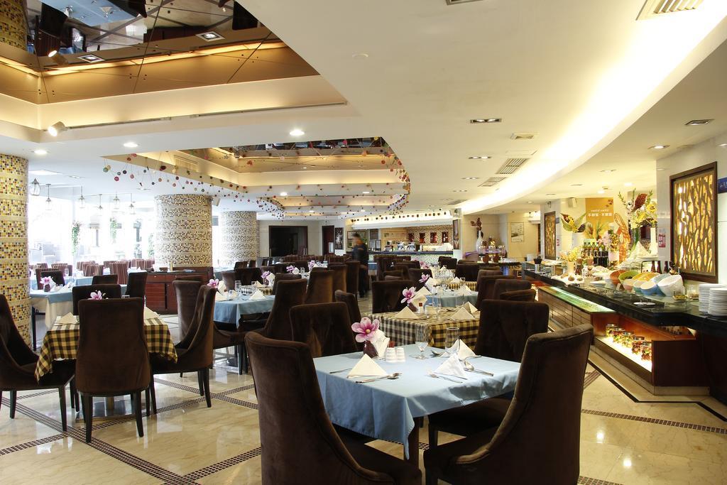 The Royal Marina Plaza Hotel Гуанчжоу Экстерьер фото