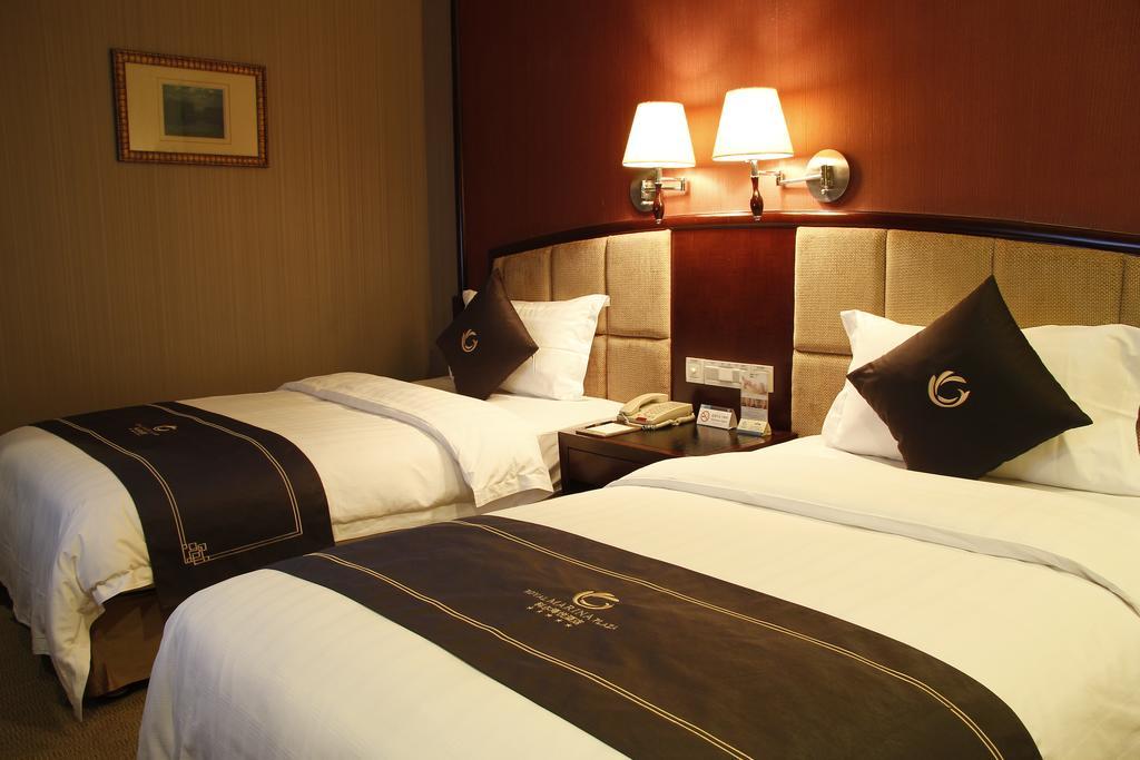 The Royal Marina Plaza Hotel Гуанчжоу Экстерьер фото